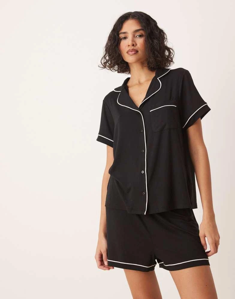 ASOS ASOS DESIGN super soft short sleeve shirt and short pyjama set in black