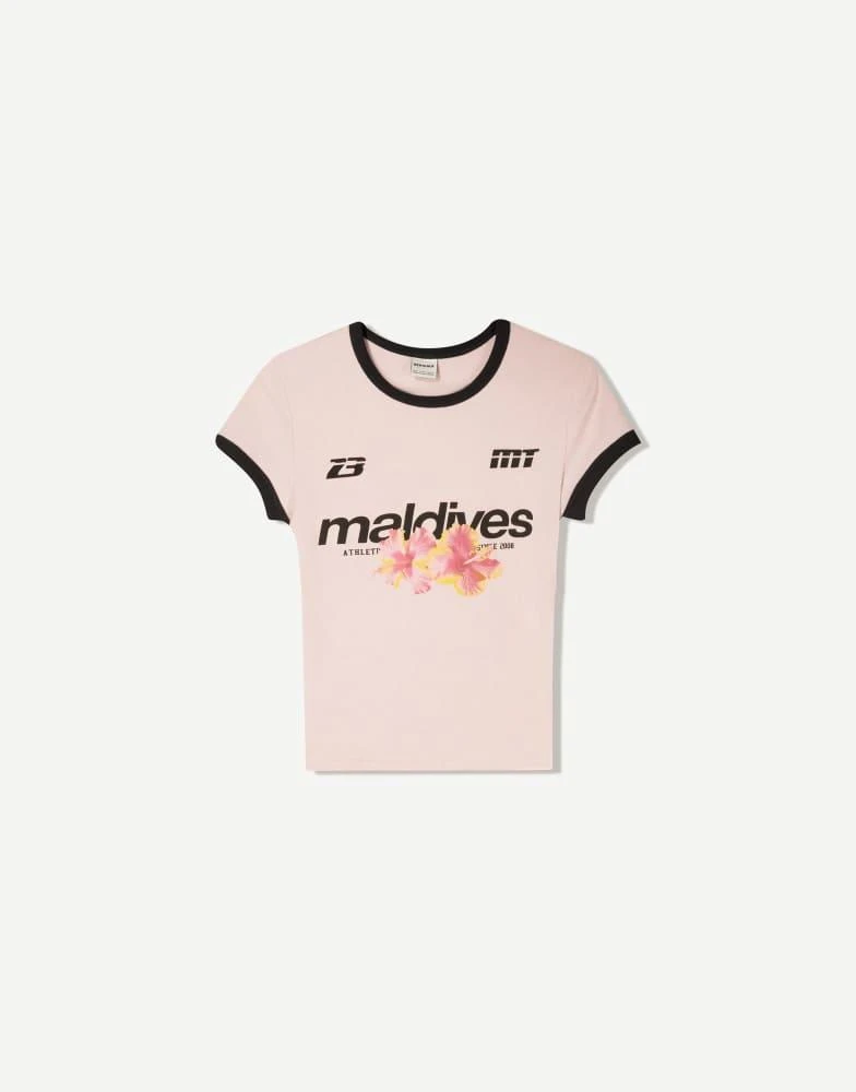 Bershka Bershka short sleeve t-shirt with contrast print in pink 4