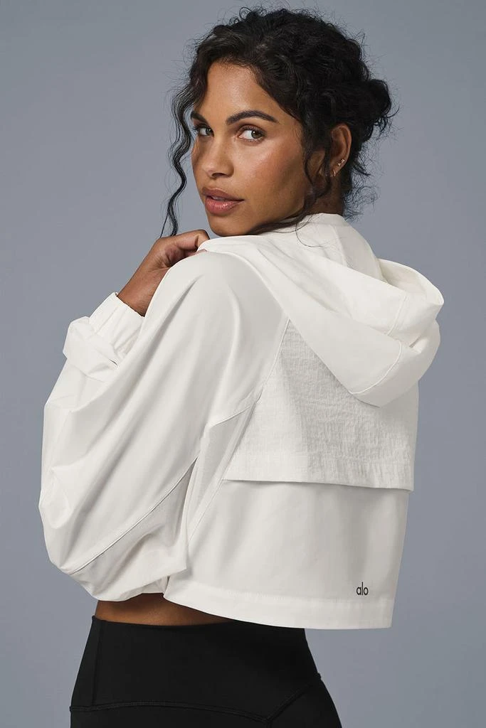 Alo Cropped Playmaker Jacket - Crystal Clear Blue 3