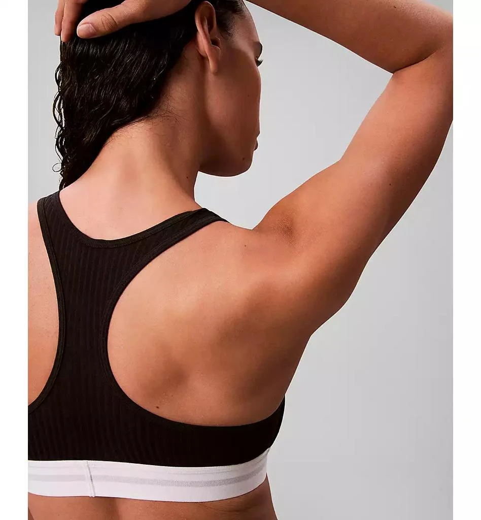 Calvin Klein Women
s Lightly Lined Bralette QF8018 2