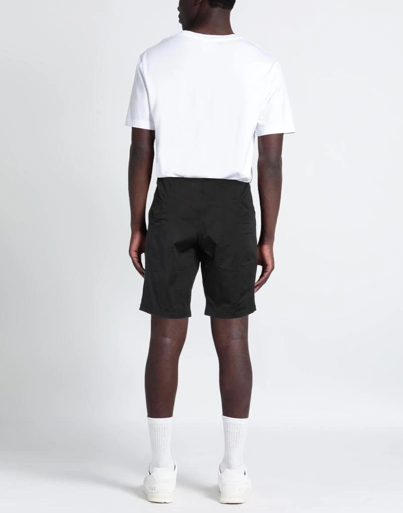 A BATHING APE Shorts & Bermuda 3