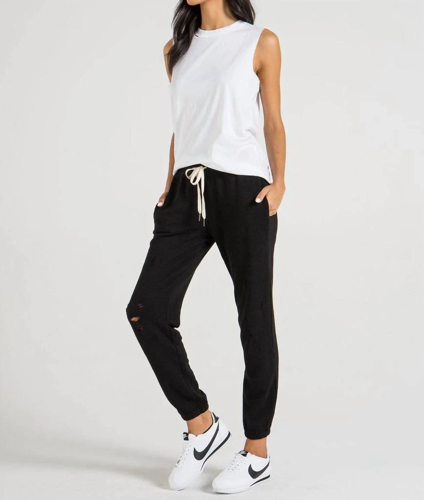 n:philanthropy DERBY JOGGER 3