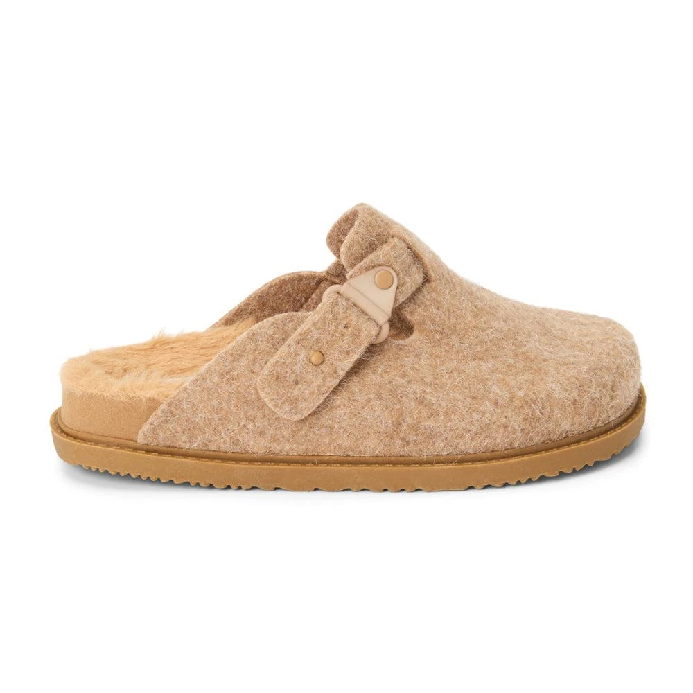 BEACH by Matisse Portland Footbed Clogs 1