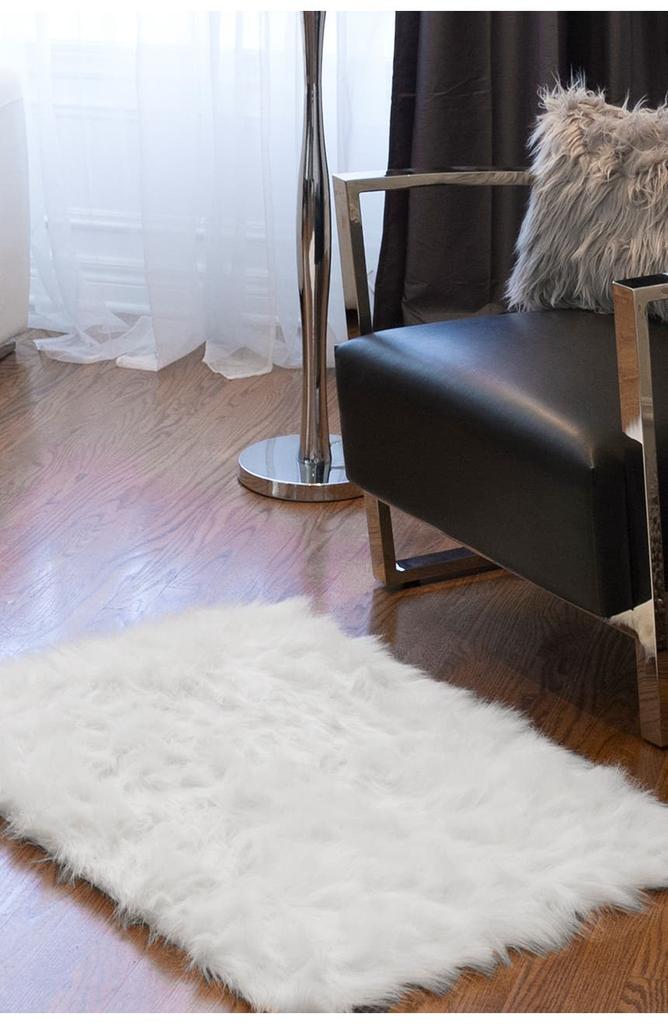 LUXE Faux Fur Hudson Rectangular Rug - 2ft x 3ft - Off White