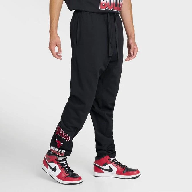 Pro Standard Men's Pro Standard Chicago Bulls NBA Turn It Up Fleece Sweatpants 3