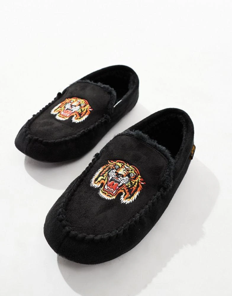 Ed Hardy Ed Hardy moccasin slippers with embroidered tiger face in black 2