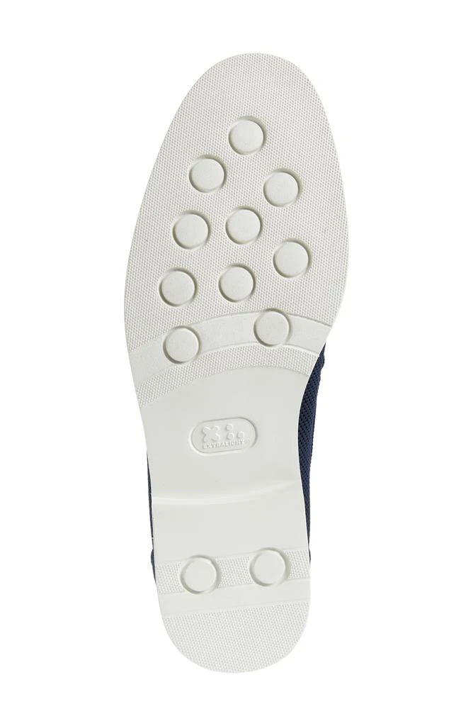 G.H. Bass Larson Penny Loafer 6