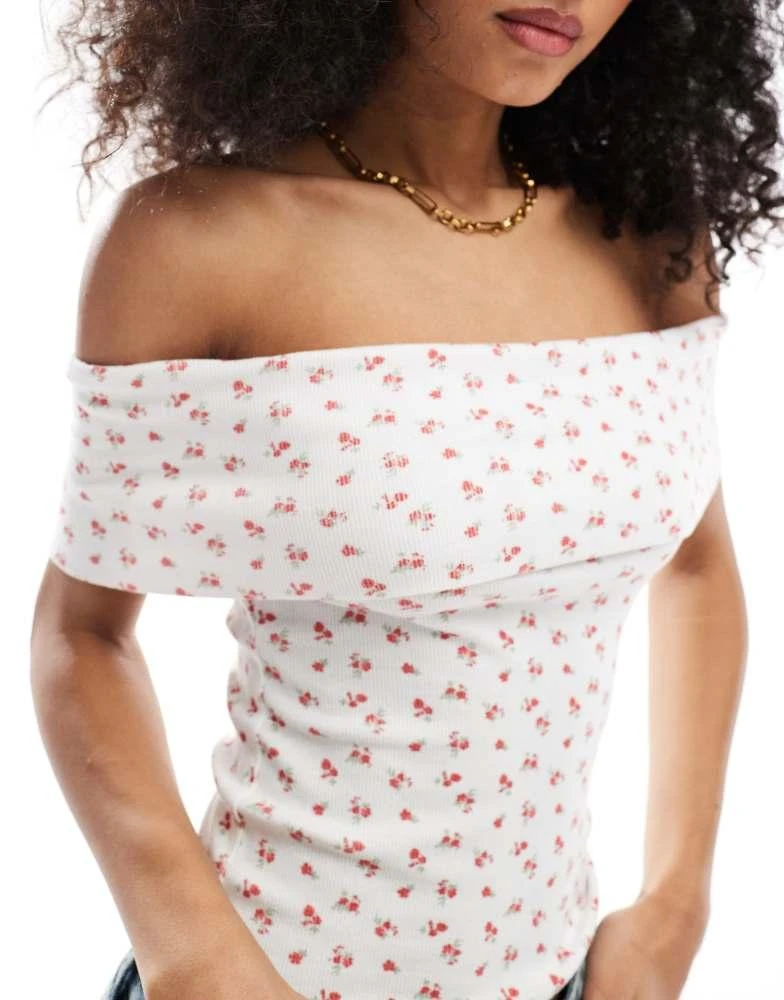 HOLLISTER Hollister off the shoulder short sleeve rose top in white 3