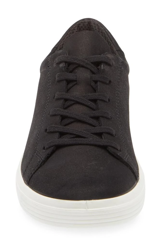 ECCO Classic Low Top Sneaker 3