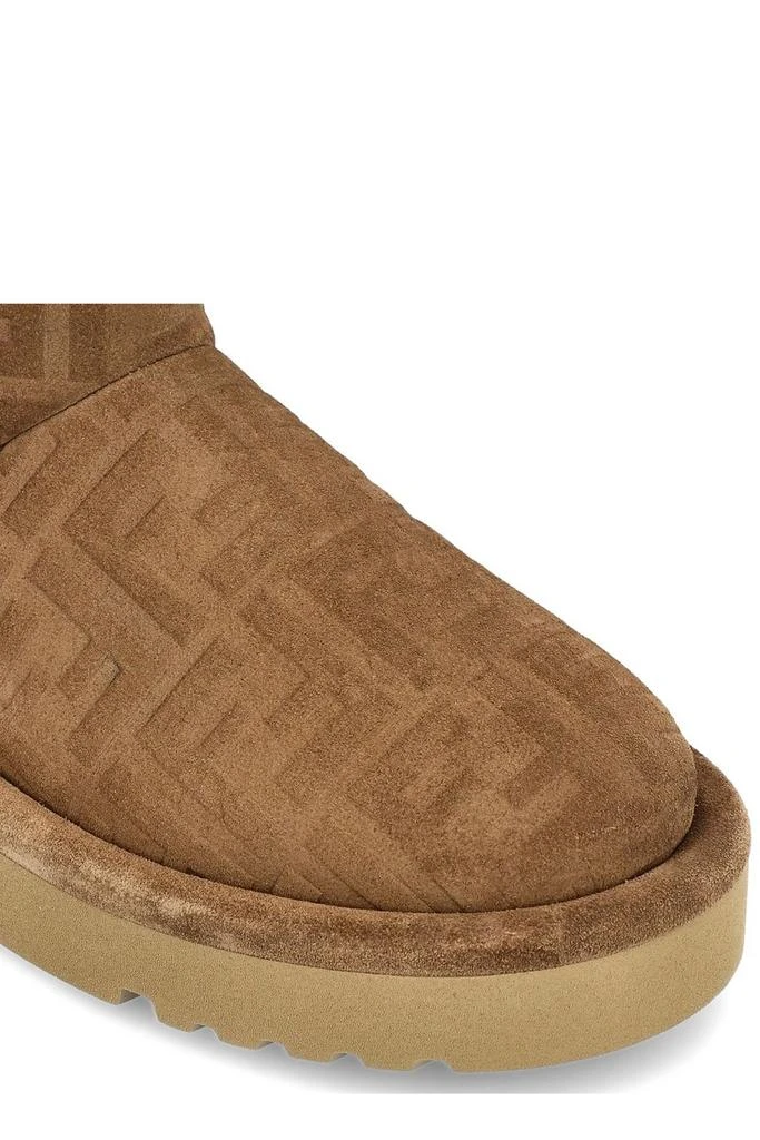 Fendi Fendi Apres Chic Monogram Detailed Boots 4