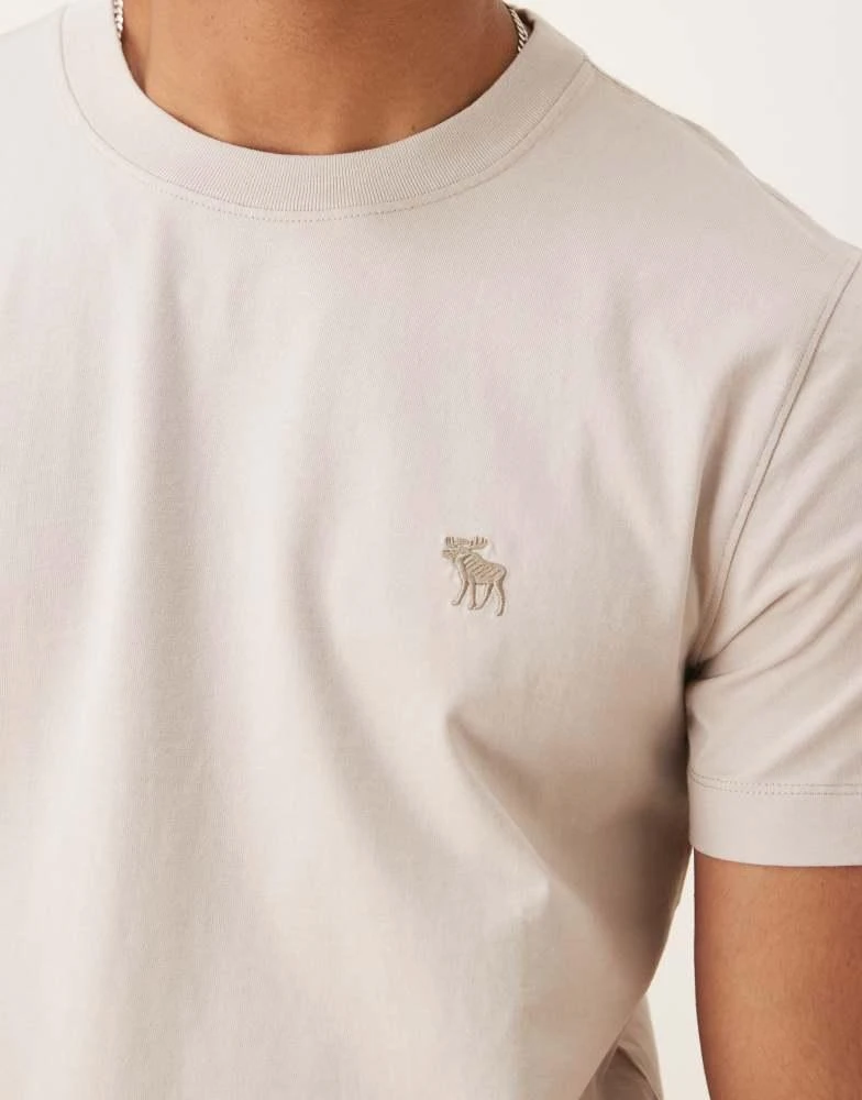 Abercrombie & Fitch Abercrombie & Fitch slim fit icon t-shirt in beige 3