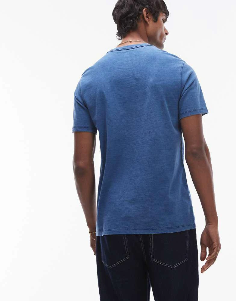 Levi
s Levi
s Original batwing logo t-shirt in navy 3