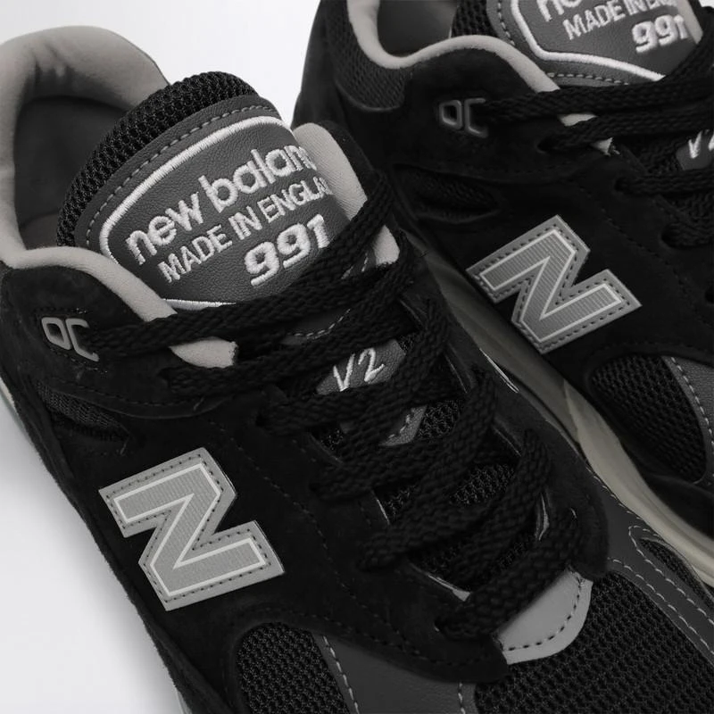 New Balance Made in UK 991v2 Sneakers in Black 6