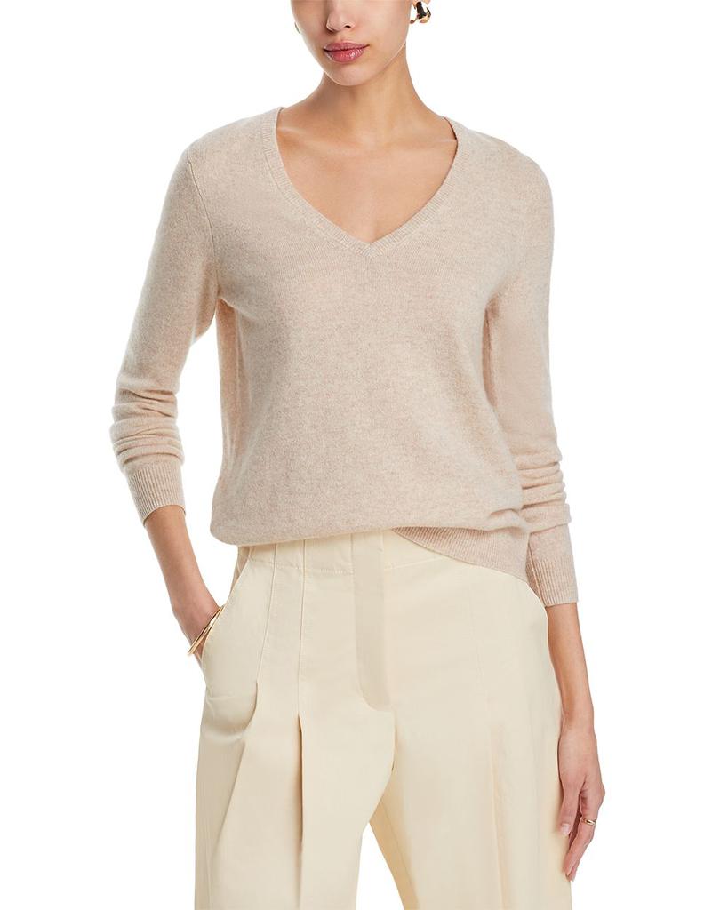 Women's Bloomingdale's Cashmere Scallop Sleeve Sweater. top X-Small. Oatmeal.