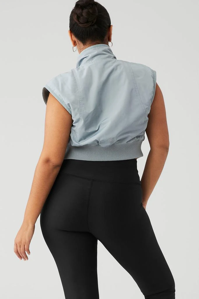 Alo In Motion Vest - Cosmic Grey 7
