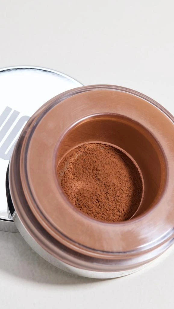 UOMA Beauty Trippin Smooth Powder 2