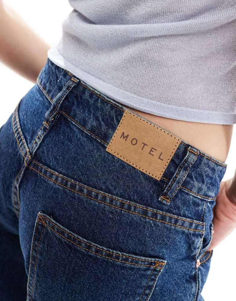 Motel Motel low rise roomy jean in mid indigo blue 4