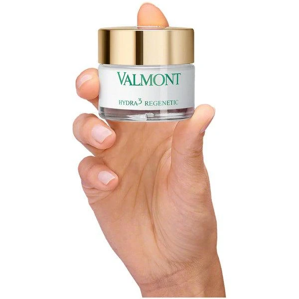 Valmont Valmont Moisturizing with a Cream 4