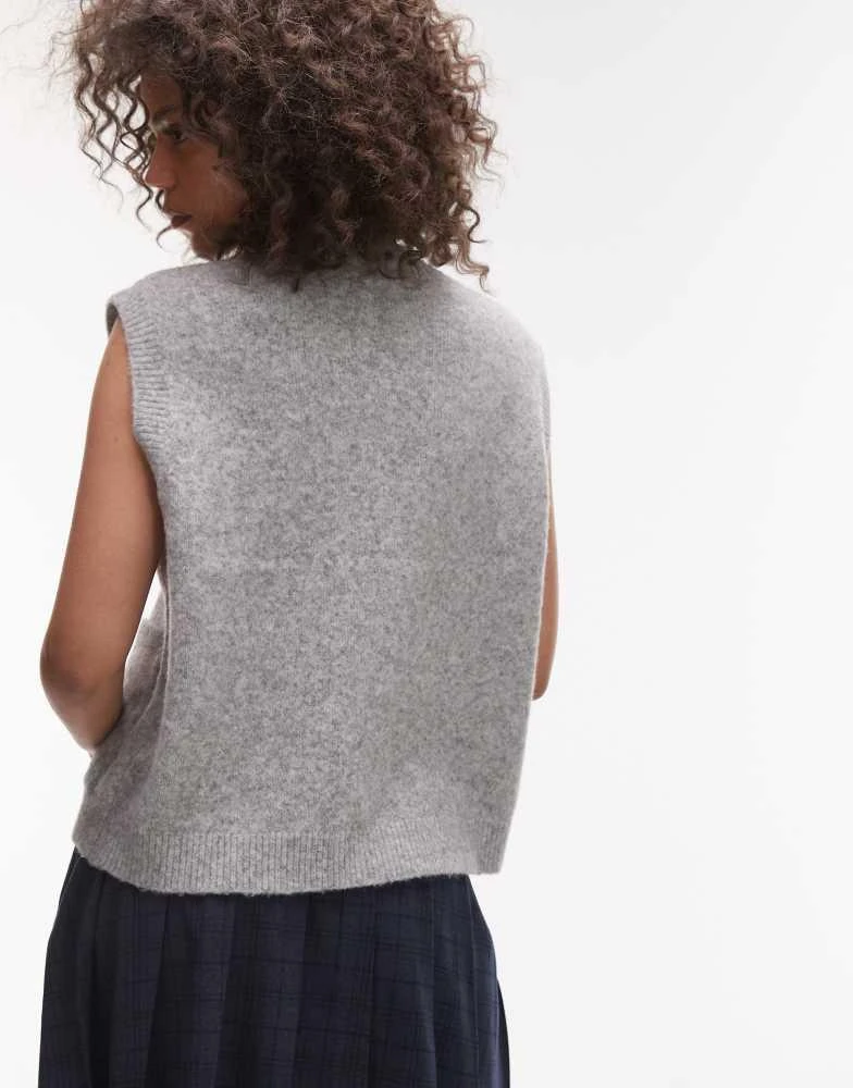 Topshop Topshop knitted oversized crew pocket waistcoat in grey 3