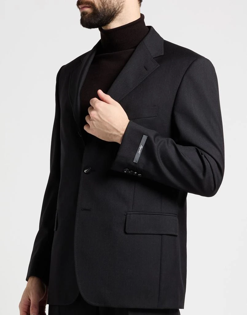 REPORTER Suits 4