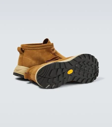 Clarks Wallabee Eden suede boots 7