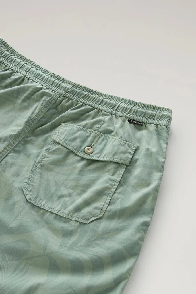 WOOLRICH Pure Cotton Garment-Dyed Shorts with a Tropical Print - Men - Green 6