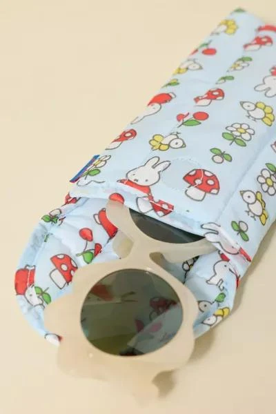 Baggu BAGGU & Miffy Puffy Glasses Sleeve 2
