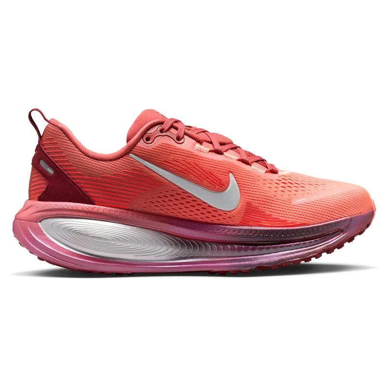 NIKE Nike Vomero 18 - Women's