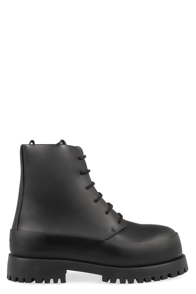 【FERRAGAMO】\"Montse Fur\" ankle boots Ferragamo Montse Fur Ankle Boots | Black | FARFETCH