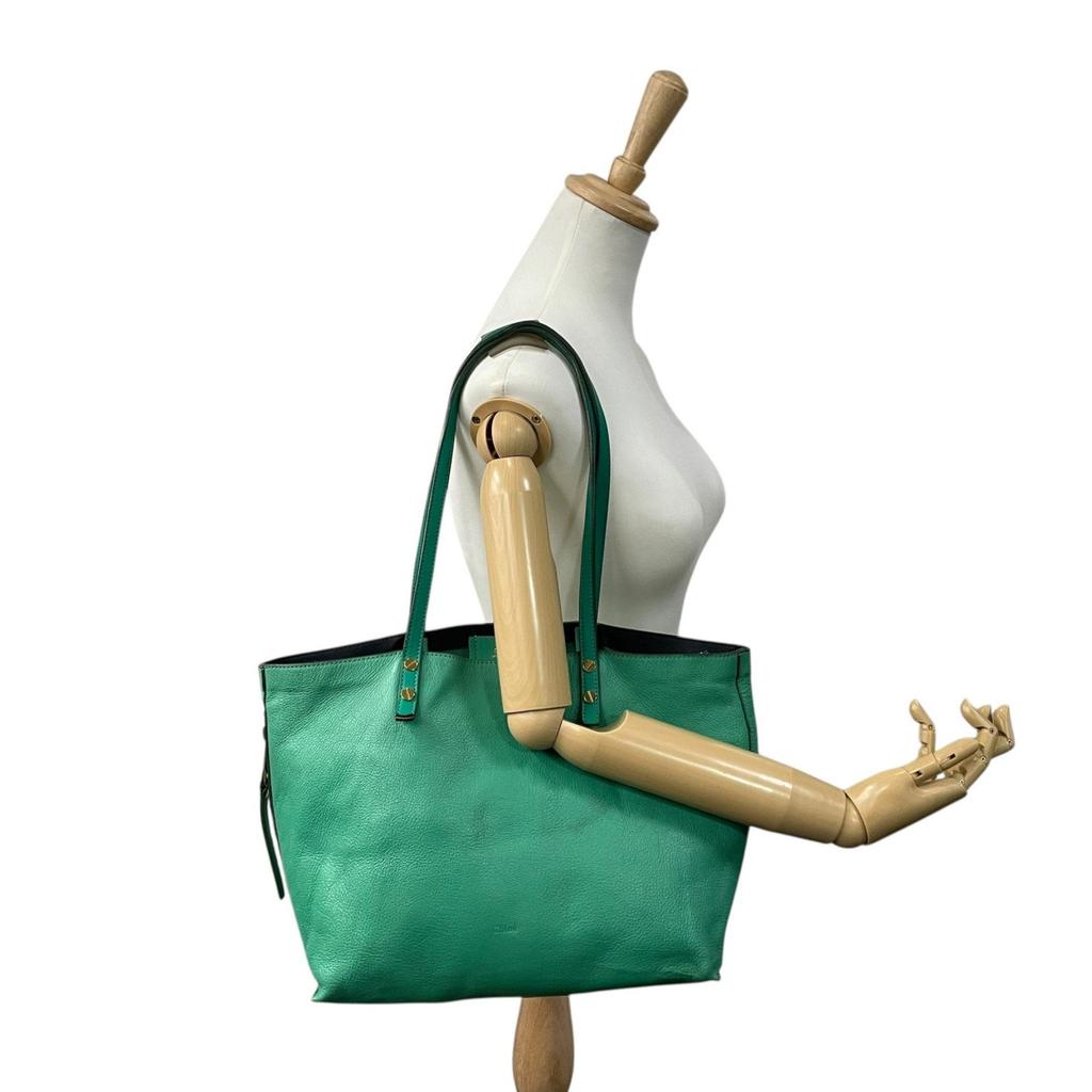 Shop Leather Tote Bag (Pre-Owned) on Sale at BeyondStyle