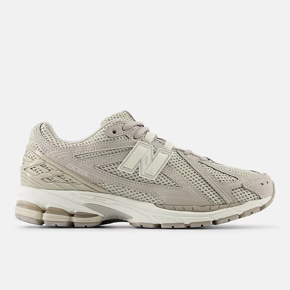 New Balance 1906R Grey Days 1