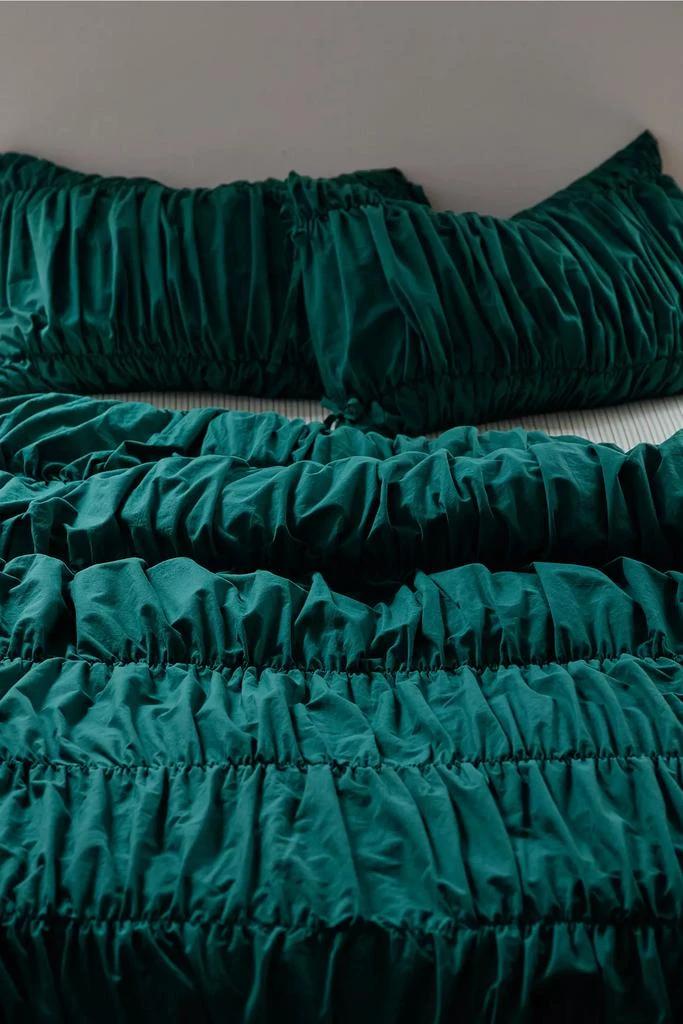 Urban Outfitters Melody Cinched Core Duvet Cover 1