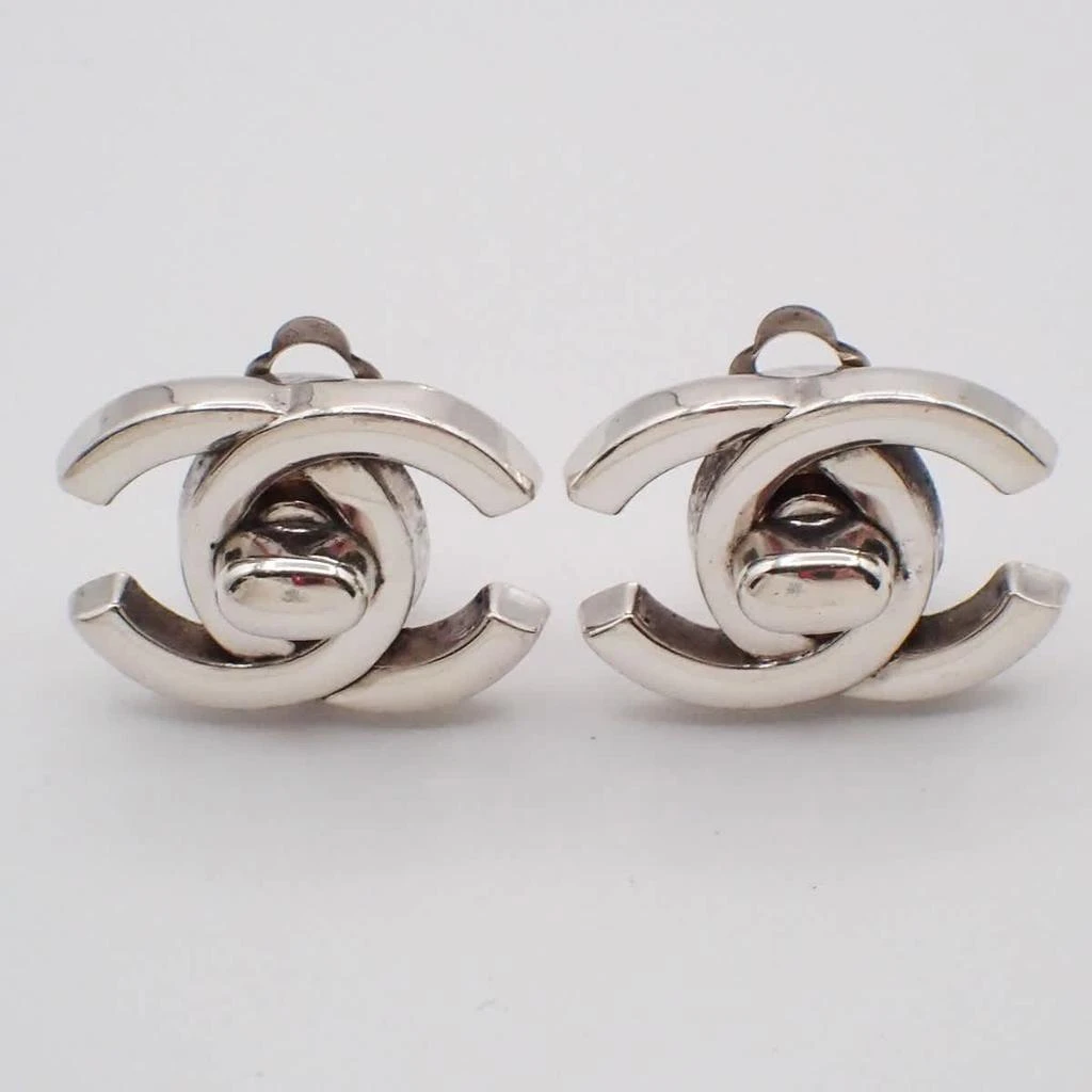 Chanel Cc Turnlock Clip-On Earrings Metal _Plated Earrings Jewelry (Pre-Owned)