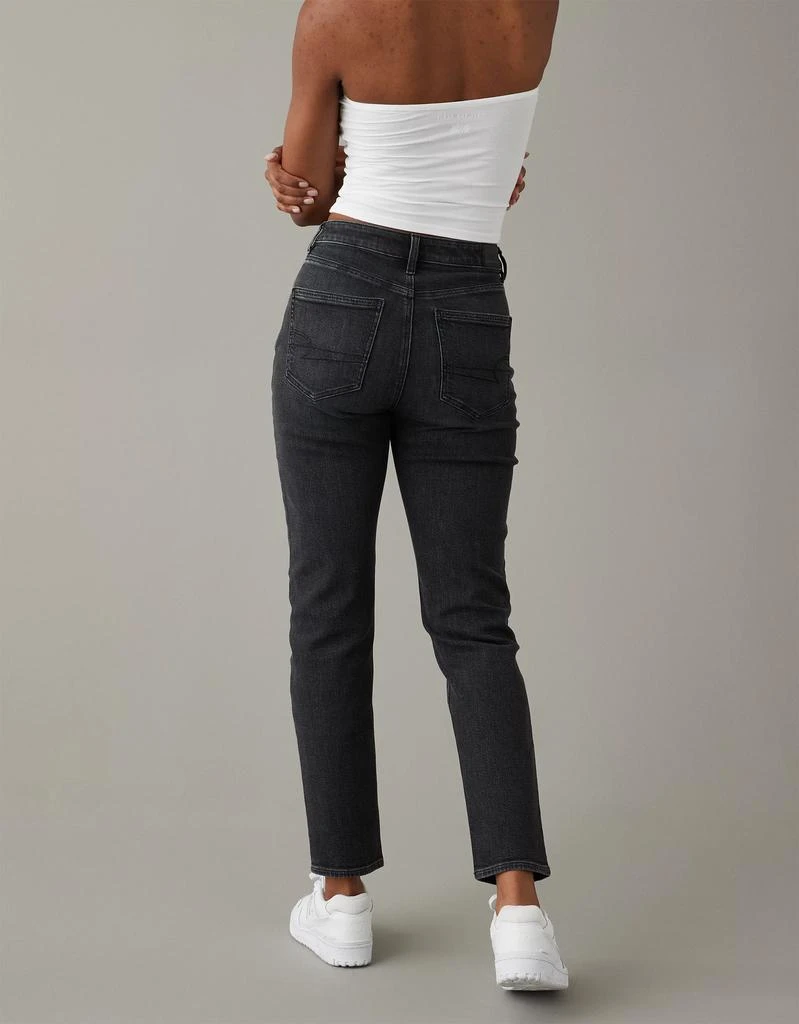 AE AE Strigid Mom Jean 2