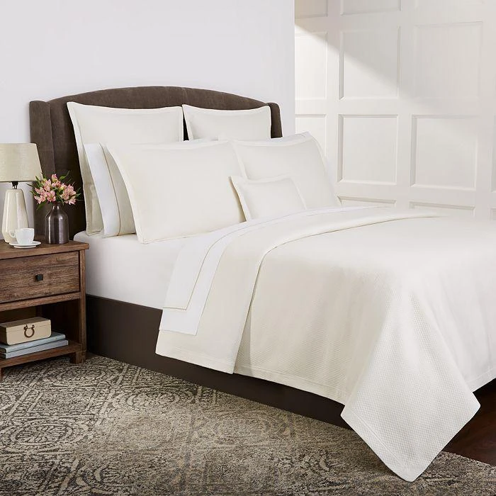 Sferra Perrio Coverlet, Full/Queen 3