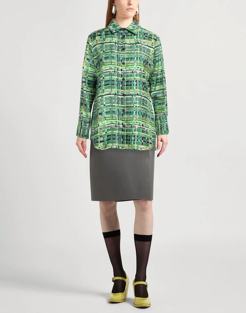 Salvatore Ferragamo Patterned shirts
blouses 2