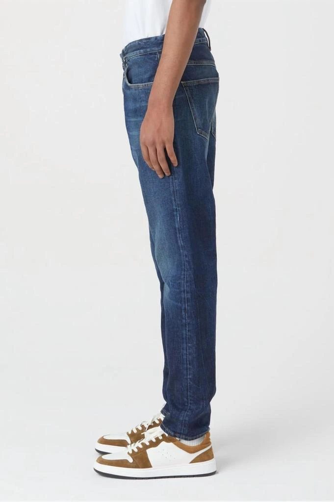 Closed Cooper Tapered Jean 2