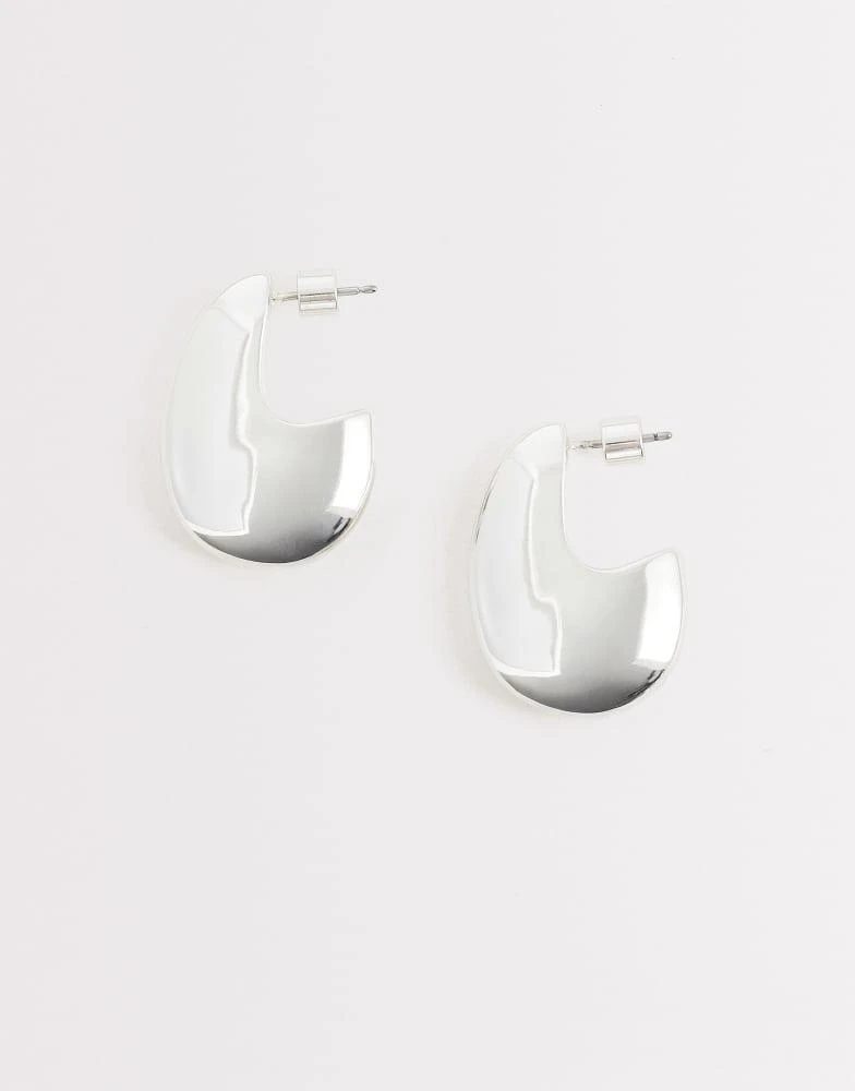 Shop Chez Valentino Clip-On Single Earring on Sale at BeyondStyle 