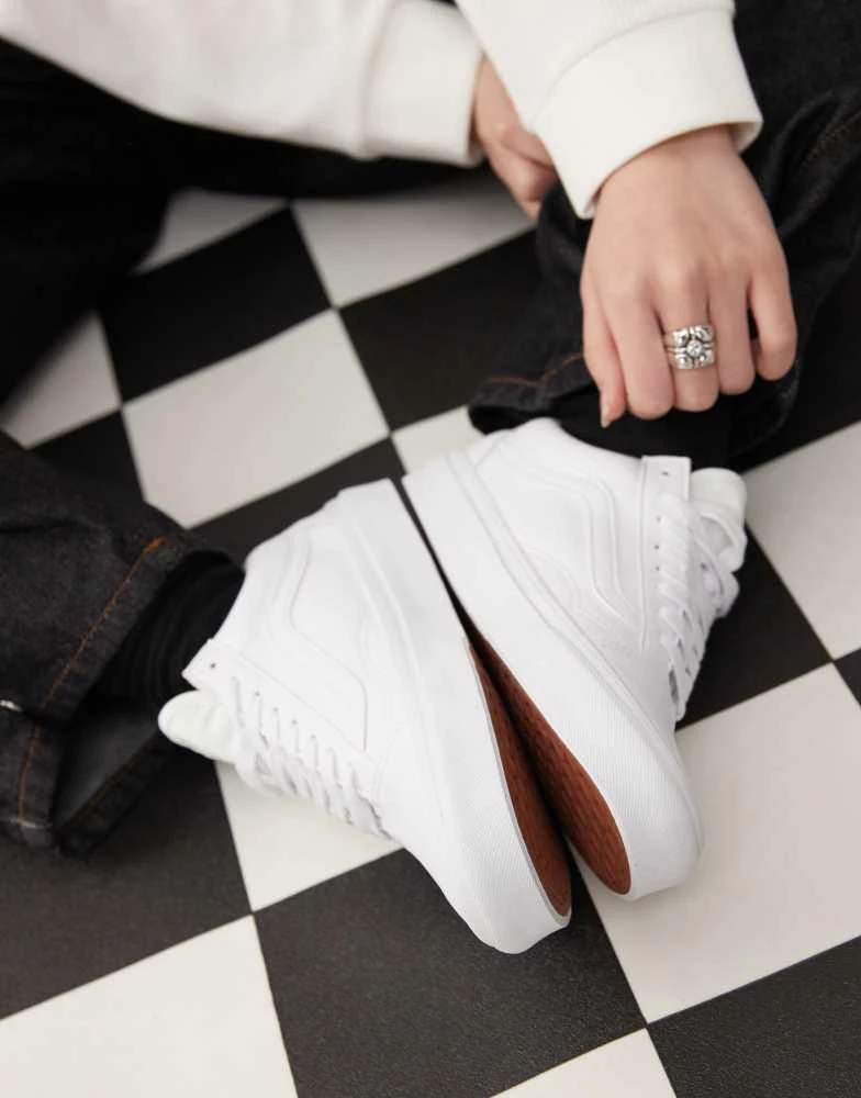 Vans Vans Old Skool faux leather trainers in triple white 1