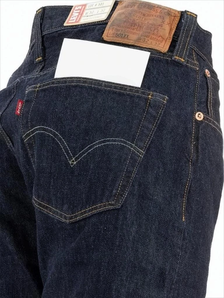 Levi
s Classic Straight-Leg Denim Pants with Signature Arcuate Stitching 4