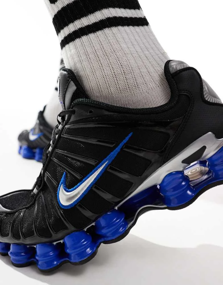 NIKE Nike Shox TL trainers in black and metallic silver 4