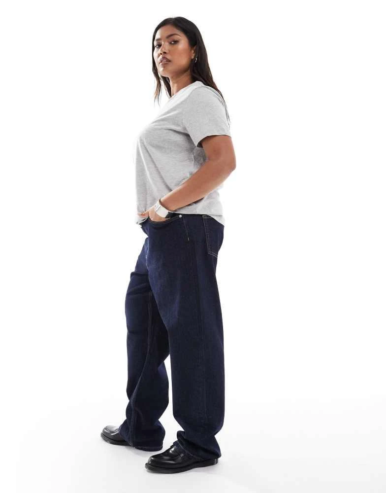 ASOS ASOS DESIGN Curve comfort stretch straight leg jeans in rinse 3
