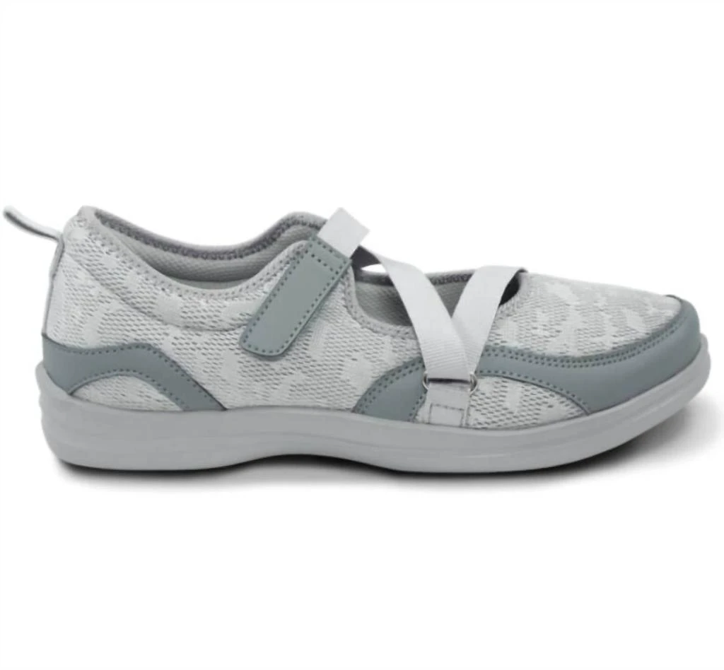 Apex Apex - Women’s Mesh Mary Jane Shoes 2
