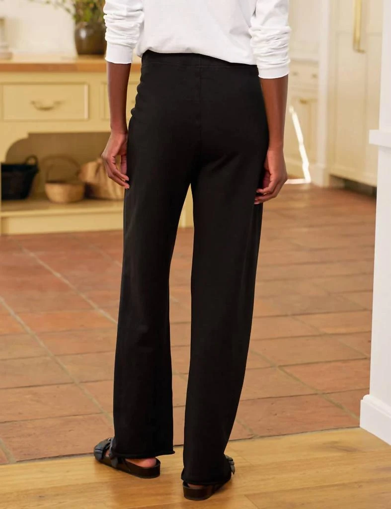 Frank 
Eileen Frank 
Eileen - Catherine Long Sweatpant 2