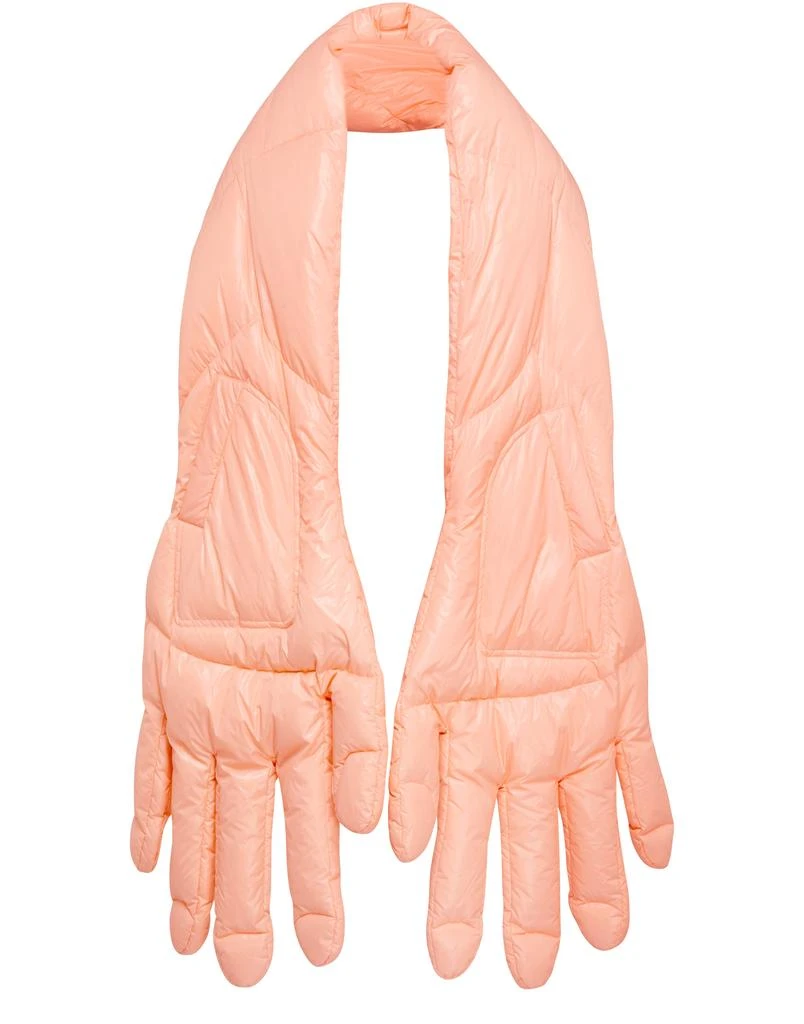 Chen Peng Lover's Cuddle gloves 2