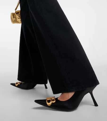 Balenciaga Flex BB 90 leather pumps 4