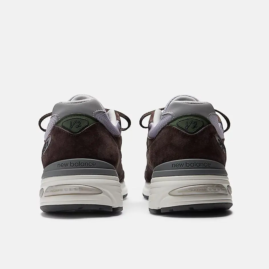 New Balance Made in UK 991V2 5
