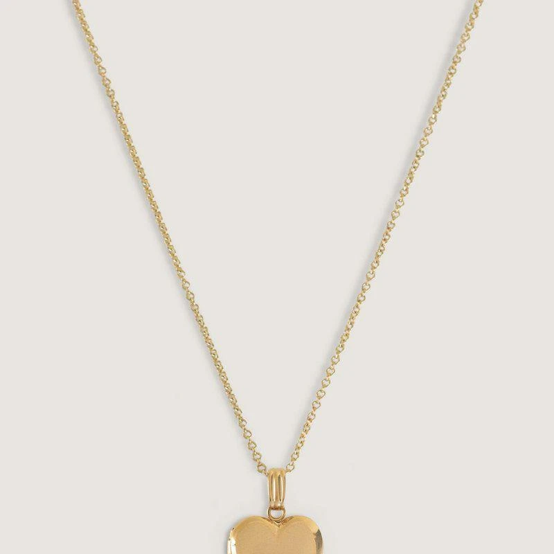 Kinn Maison Heart Locket Necklace CHAIN STYLE: ROLO CHAIN/CHAIN LENGTH: 22 1