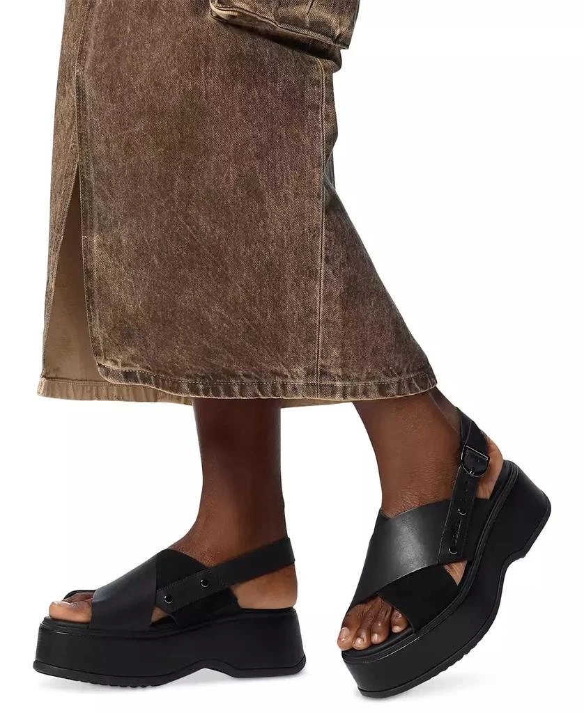 SOREL Women's Dayspring Crisscross Platform Sandals 6
