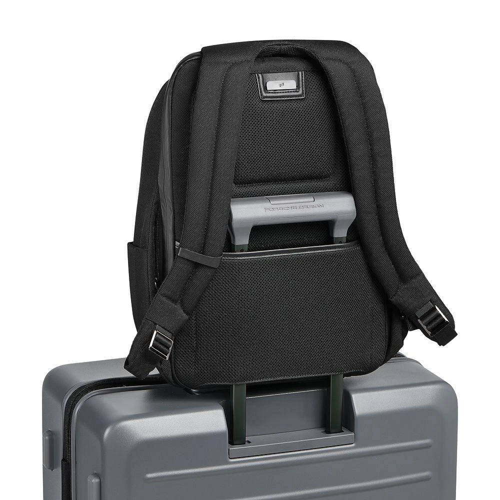 Porsche Design Bric's Roadster Backpack M 6